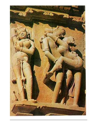 CARTE POSTALE KAMASUTRA KHAJURAHO PETERANDCLO 4529