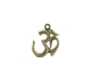 PENDENTIF OM AUM EN LAITON HINDOUISME PETERANDCLO F24