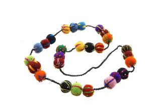 COLLIER EN PERLES DE FEUTRINE PETERANDCLO NEPAL 5472