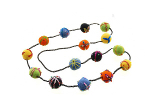 COLLIER EN PERLES DE FEUTRINE PETERANDCLO NEPAL 5483