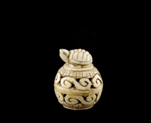 TABATIERE FIOLE A PARFUM KAMASUTRA EROTIQUE GM1
