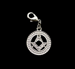 PENDENTIF COMPAS ET EQUERRE FRANC MACONNERIE MACON 1705