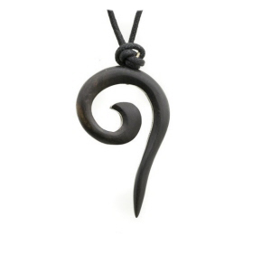 PENDENTIF TRIBAL EN BOIS D EBENE MAORI PETERANDCLO 7546