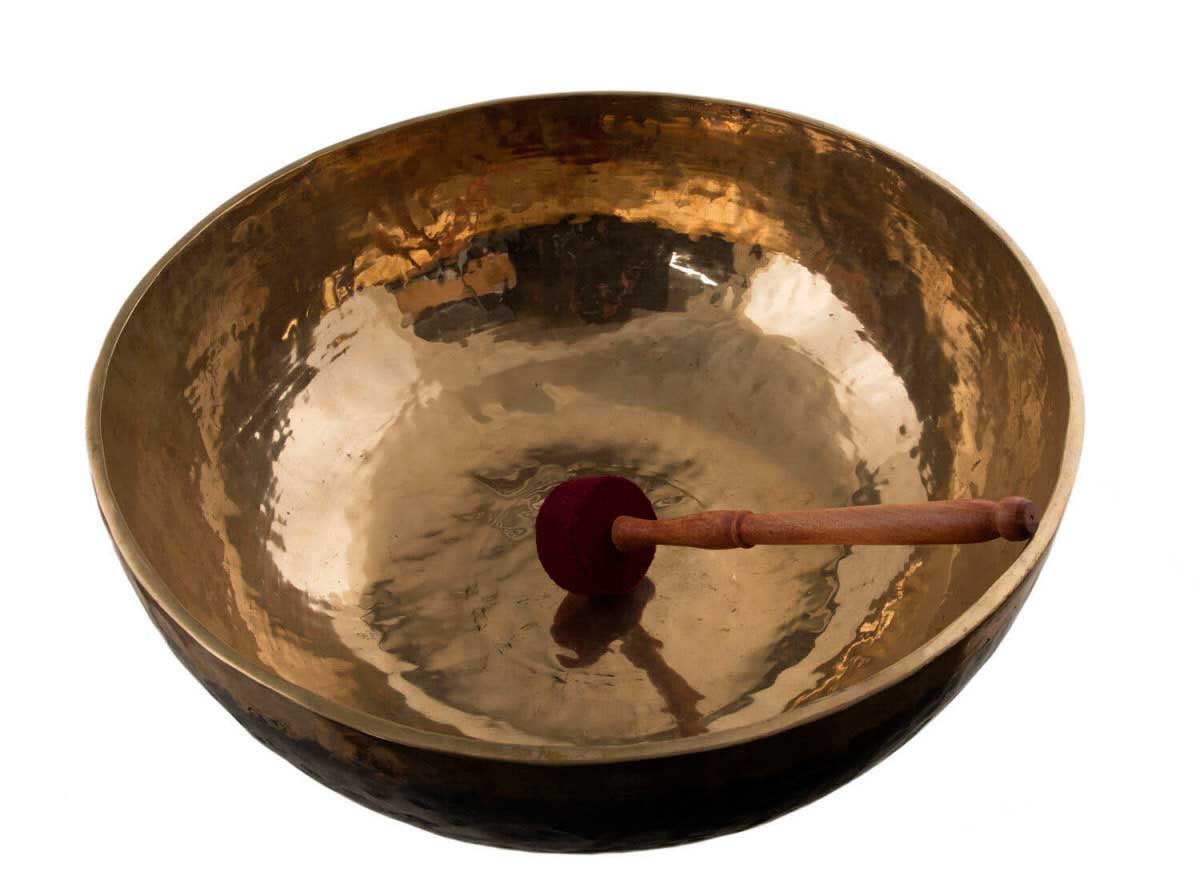 Bol chantant du Népal avec bâton et coussin support 500-600 grammes, bol  chantant fabriqué à la main selon la méthode traditionnelle - 1000 L - :  : Instruments de musique et Sono