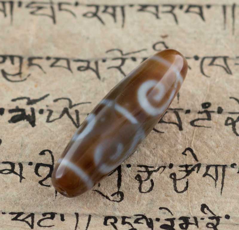 Dzi à 12 yeux - perle sacrée Himalaya - Tibet
