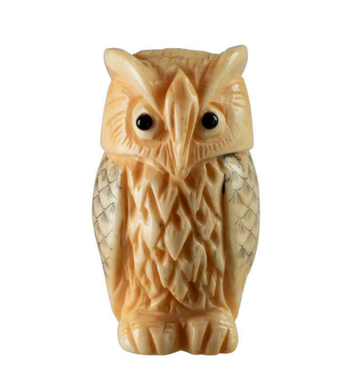 Figurine Statuette Perroquet en Corne Sculptée
