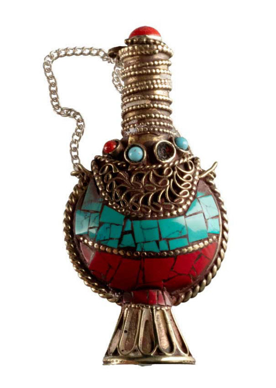 Pendentif Tibétain Gau Ancien – Corail Et Turquoise Naturels – Argent Tibétain – Tibet