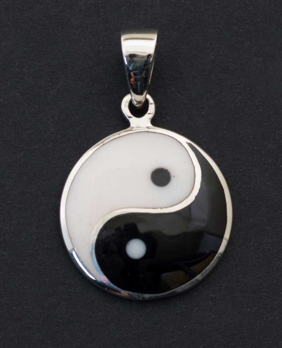 Pendentif Yin Yang Noir Blanc 22.6mm Equilibre Feng shui Argent massif