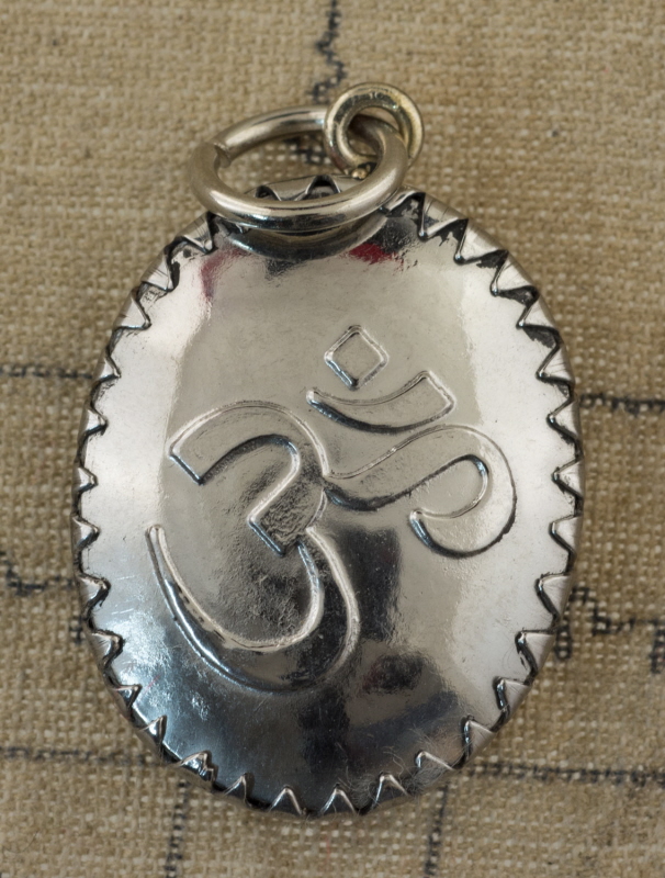 Shine Jewel D/éesse ma durga pendentif indien d/ã /© cor hindou puja idole argent sterling 925 pour femme Jaune