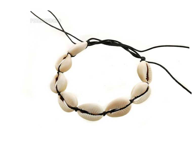 BRACELET FIL TRESSE AVEC CAURIS BRESILIEN - Bijoux avec cauris - bijoux