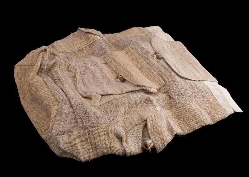 Mode éthique : ces sacs en fibre de chanvre sont doublés avec des saris Mode éthique : ces sacs en fibre de chanvre sont doublés avec des saris