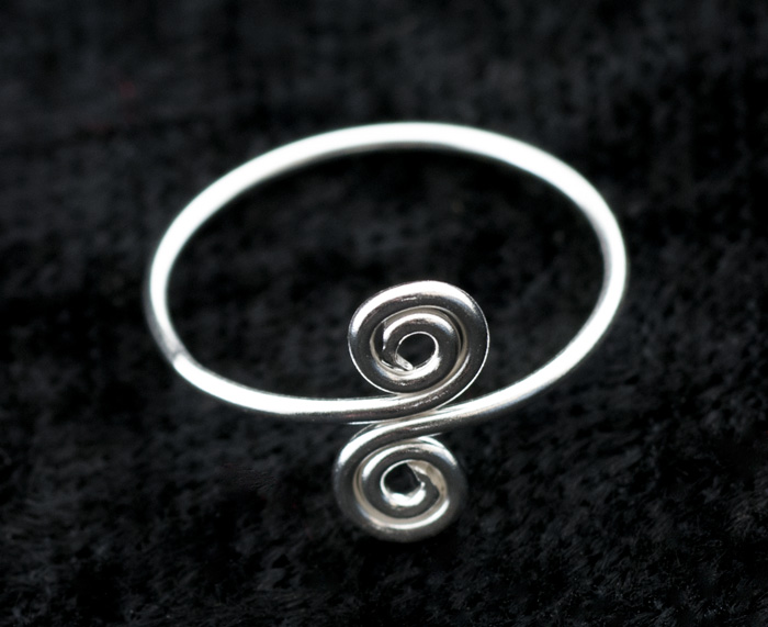 Anneau de dérivation en spirale | Bague spirale ou bague midi torsadée réglable en argent sterling | Bague enveloppante à pois et perles | Minimaliste au quotidien - France