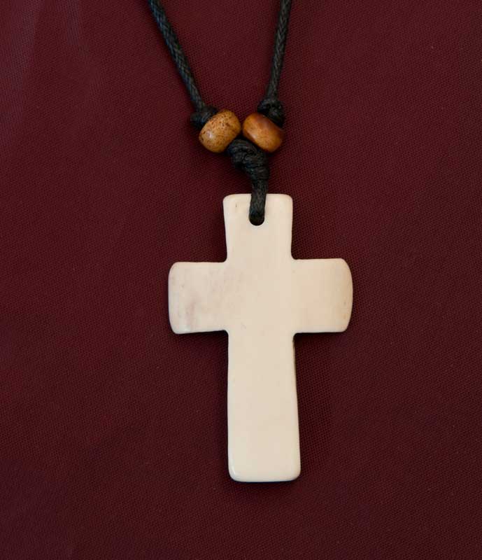 Collier Pendentif Croix Jésus Christ - Artisanat Fait Main - Corne De Yak Tibet